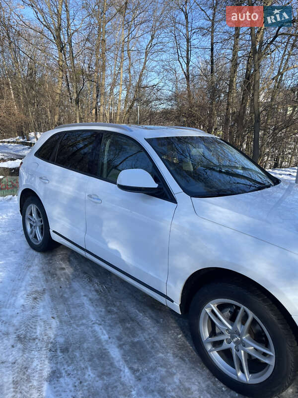 Внедорожник / Кроссовер Audi Q5 2016 в Одессе
