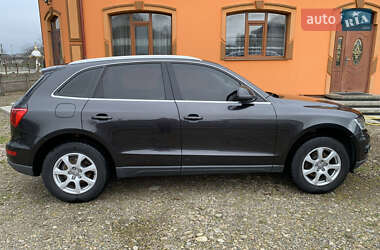 Внедорожник / Кроссовер Audi Q5 2010 в 