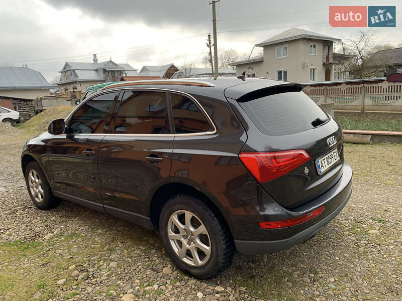 Внедорожник / Кроссовер Audi Q5 2010 в Коломые