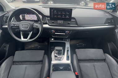Внедорожник / Кроссовер Audi Q5 2022 в 