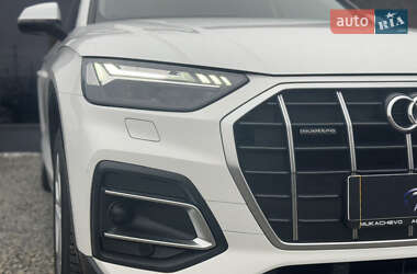Внедорожник / Кроссовер Audi Q5 2022 в 