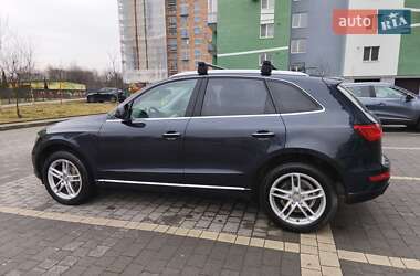 Внедорожник / Кроссовер Audi Q5 2015 в 