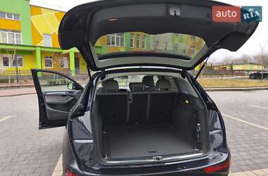Внедорожник / Кроссовер Audi Q5 2015 в 