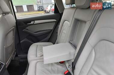 Внедорожник / Кроссовер Audi Q5 2015 в 