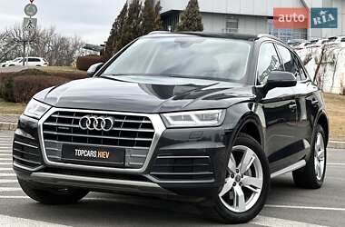 Позашляховик / Кросовер Audi Q5 2017 в Києві