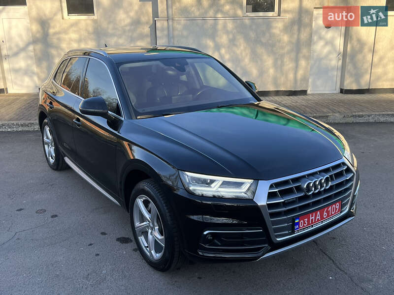 Внедорожник / Кроссовер Audi Q5 2018 в Дрогобыче