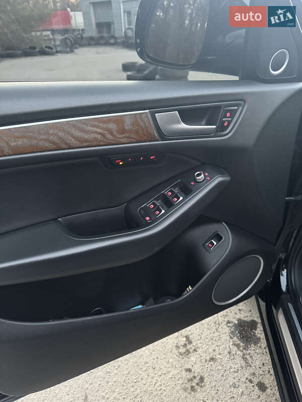 Внедорожник / Кроссовер Audi Q5 2013 в Львове