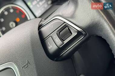 Позашляховик / Кросовер Audi Q5 2015 в 