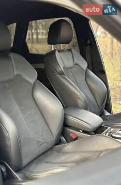 Внедорожник / Кроссовер Audi Q5 2020 в 
