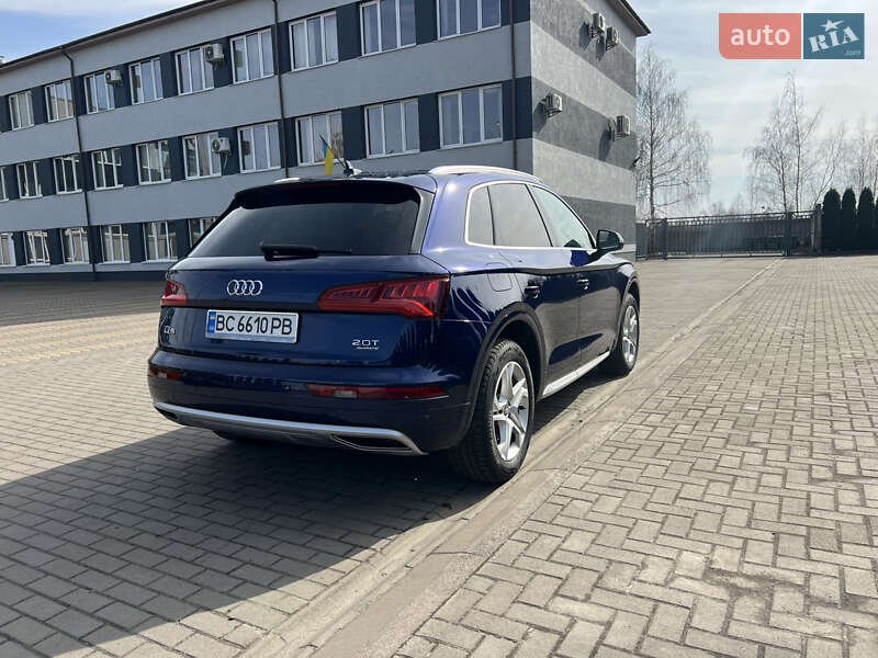 Внедорожник / Кроссовер Audi Q5 2018 в Шептицькому