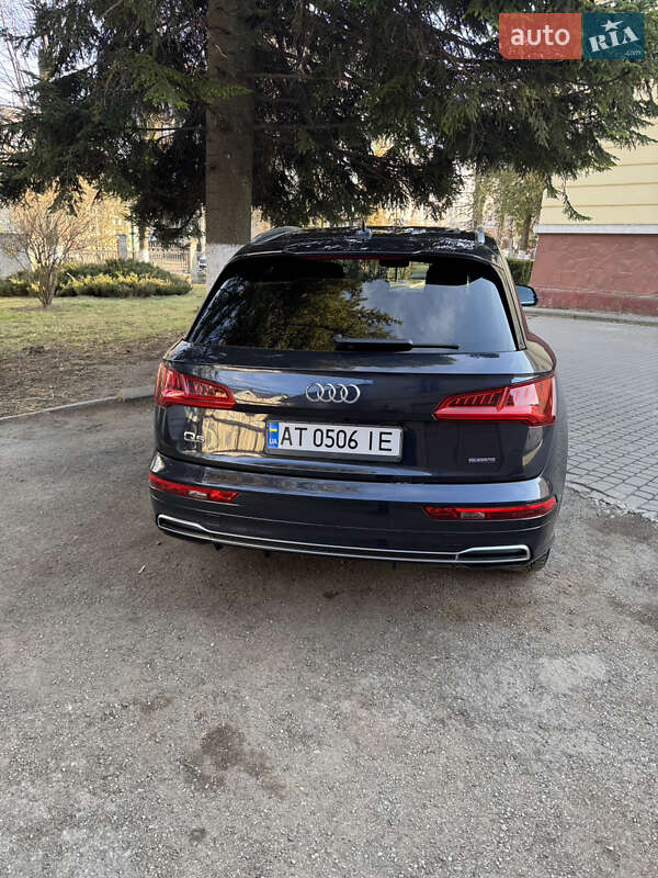 Внедорожник / Кроссовер Audi Q5 2020 в Ивано-Франковске
