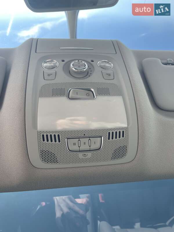 Внедорожник / Кроссовер Audi Q5 2014 в Киеве