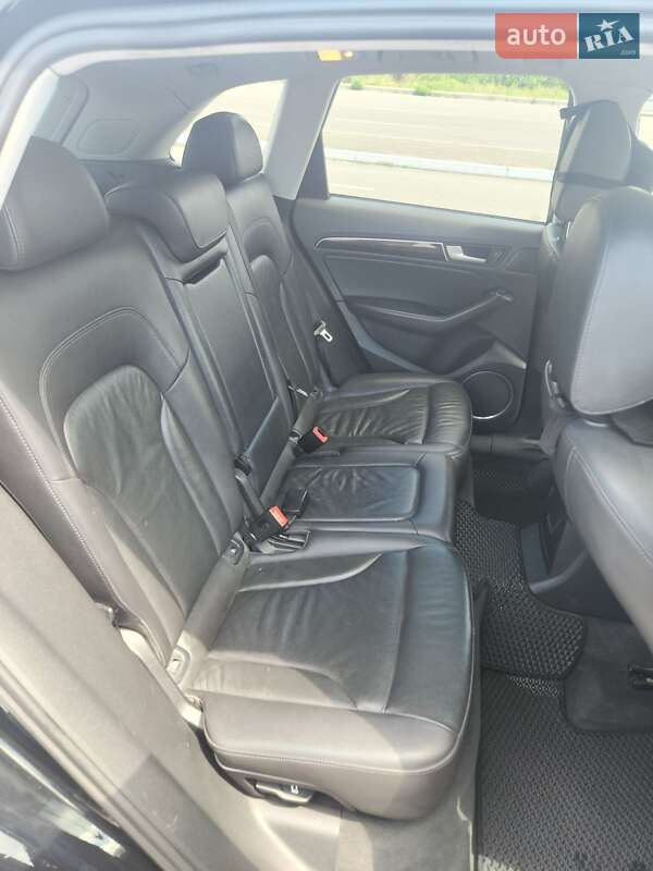 Внедорожник / Кроссовер Audi Q5 2014 в Киеве