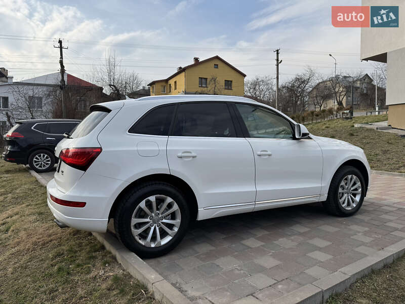 Внедорожник / Кроссовер Audi Q5 2013 в Львове
