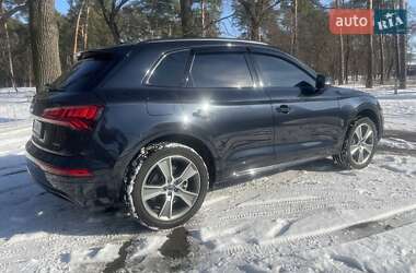 Позашляховик / Кросовер Audi Q5 2019 в Києві