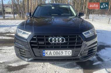 Позашляховик / Кросовер Audi Q5 2019 в Києві