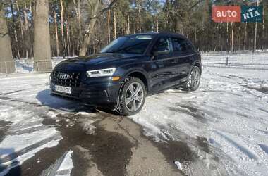 Позашляховик / Кросовер Audi Q5 2019 в Києві