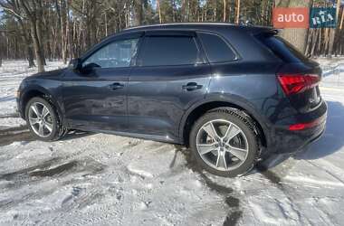 Позашляховик / Кросовер Audi Q5 2019 в Києві