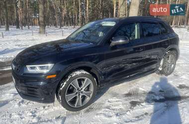 Позашляховик / Кросовер Audi Q5 2019 в Києві