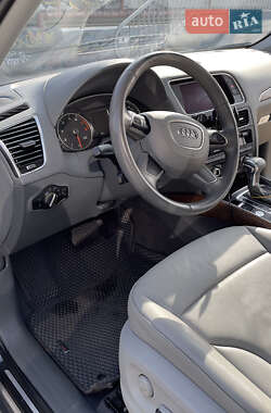 Позашляховик / Кросовер Audi Q5 2013 в 