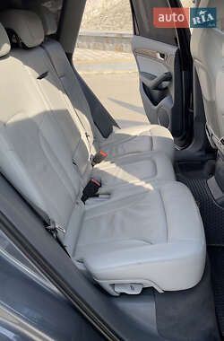 Позашляховик / Кросовер Audi Q5 2013 в 