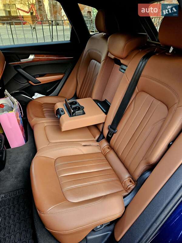 Внедорожник / Кроссовер Audi Q5 2020 в Харькове