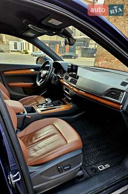 Внедорожник / Кроссовер Audi Q5 2020 в 