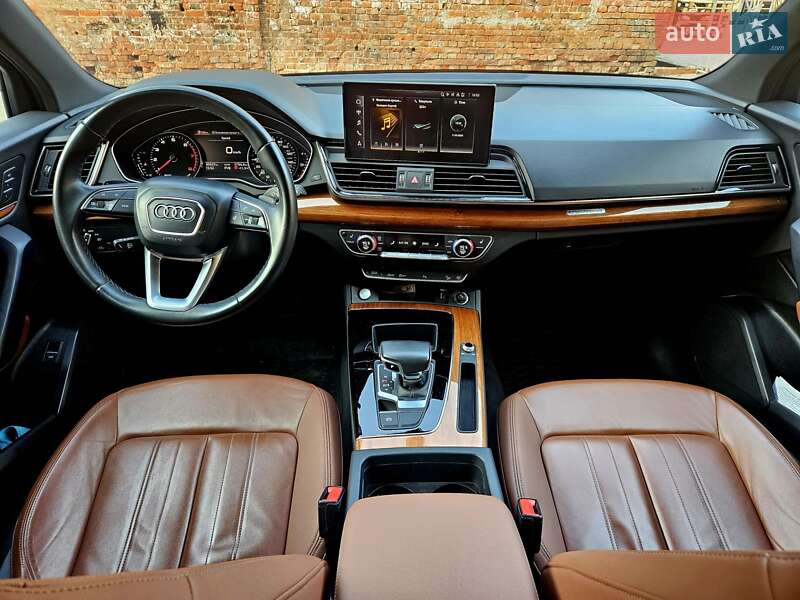 Внедорожник / Кроссовер Audi Q5 2020 в Харькове