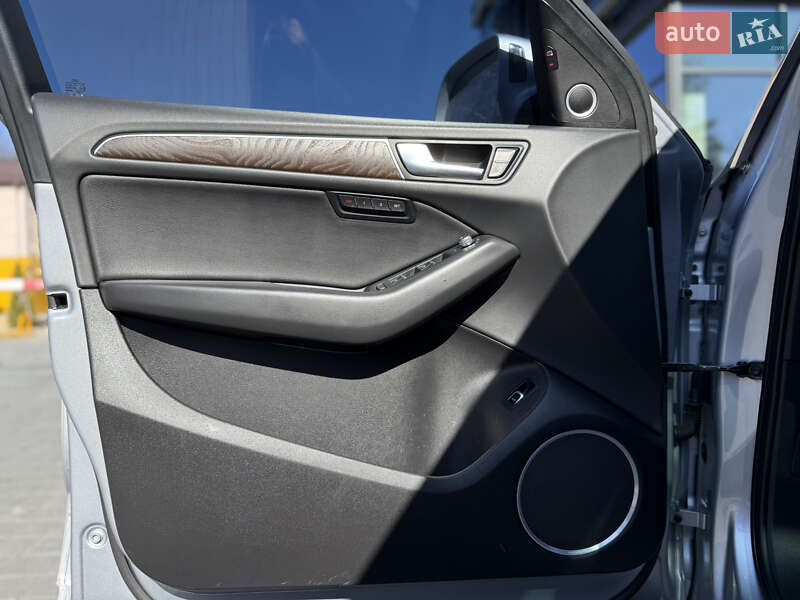 Внедорожник / Кроссовер Audi Q5 2015 в Львове