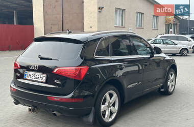 Позашляховик / Кросовер Audi Q5 2011 в Володимирі