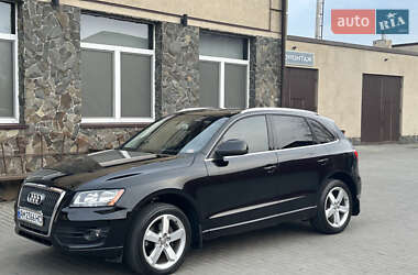 Позашляховик / Кросовер Audi Q5 2011 в Володимирі