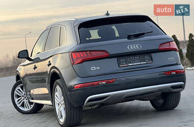 Внедорожник / Кроссовер Audi Q5 2017 в Яворове