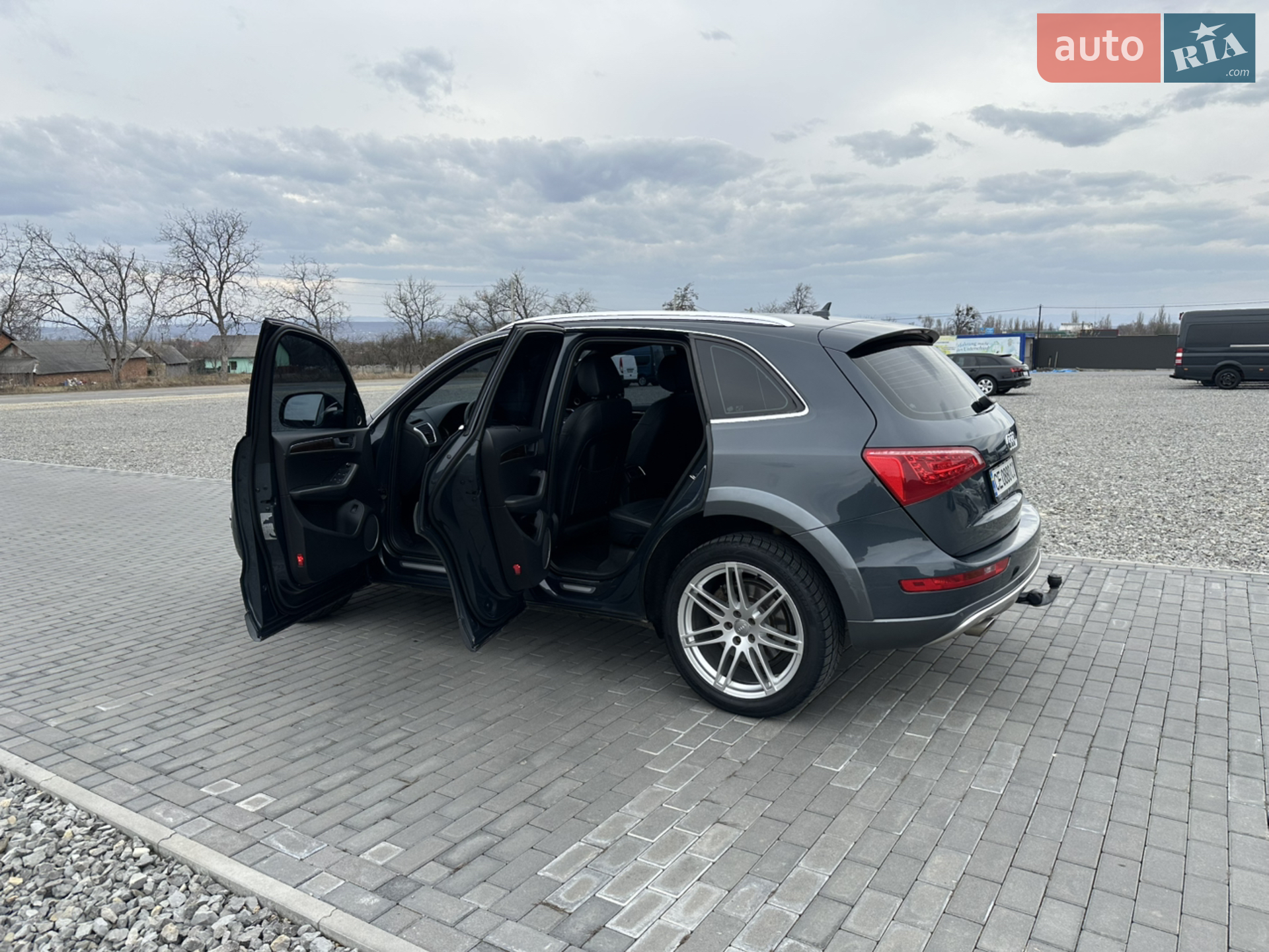 2010 Audi Q5 - мініатюра 2