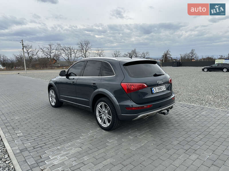 Внедорожник / Кроссовер Audi Q5 2010 в Черновцах