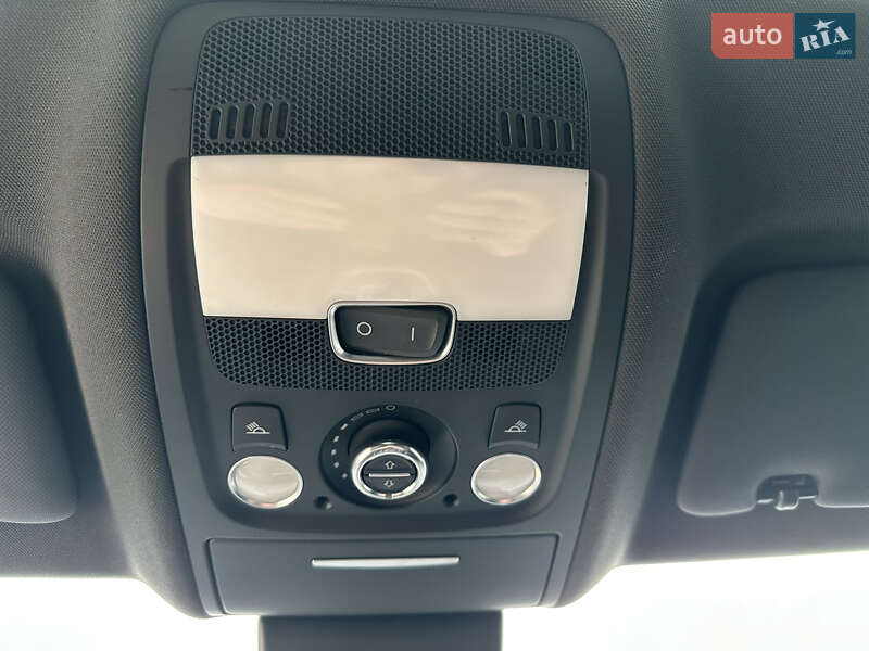 Внедорожник / Кроссовер Audi Q5 2010 в Черновцах