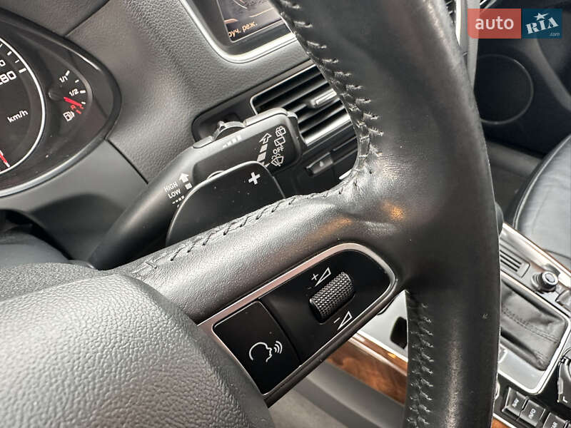Внедорожник / Кроссовер Audi Q5 2010 в Черновцах