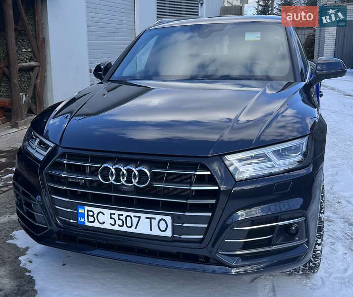 Внедорожник / Кроссовер Audi Q5 2020 в Львове