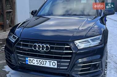 Внедорожник / Кроссовер Audi Q5 2020 в 