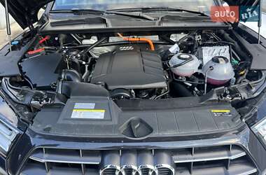 Внедорожник / Кроссовер Audi Q5 2020 в 