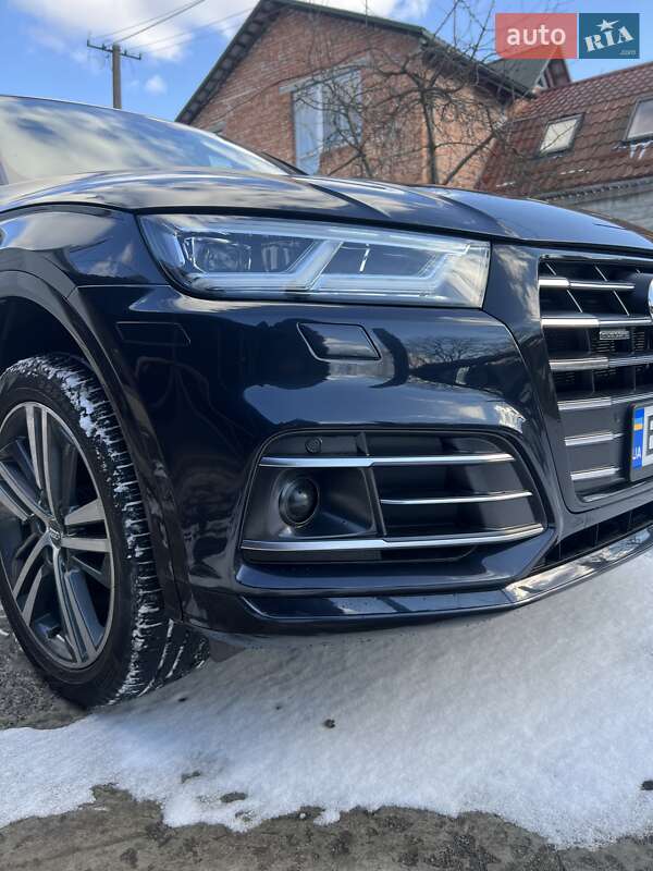 Внедорожник / Кроссовер Audi Q5 2020 в Львове