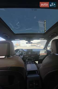 Внедорожник / Кроссовер Audi Q5 2020 в 
