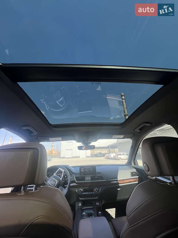 Внедорожник / Кроссовер Audi Q5 2020 в Львове