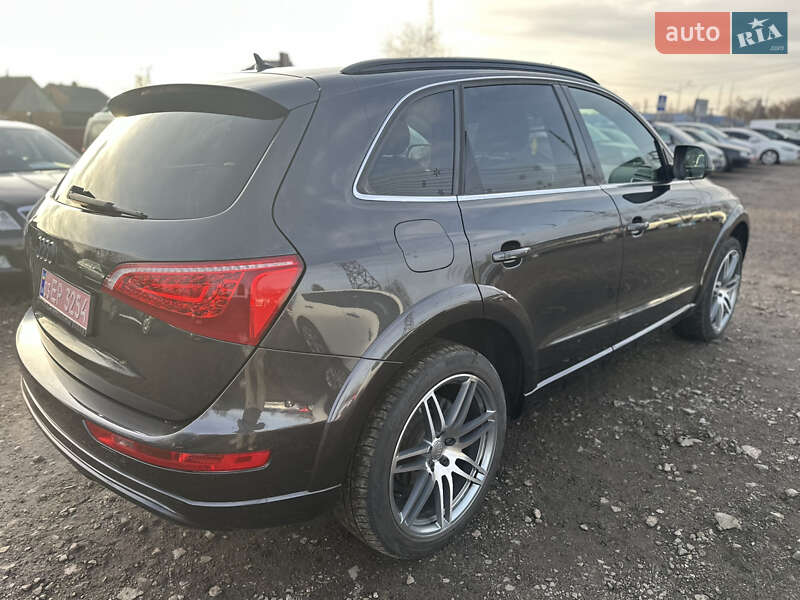 Позашляховик / Кросовер Audi Q5 2010 в Луцьку