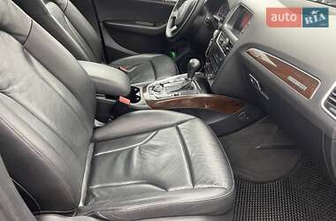 Позашляховик / Кросовер Audi Q5 2012 в 