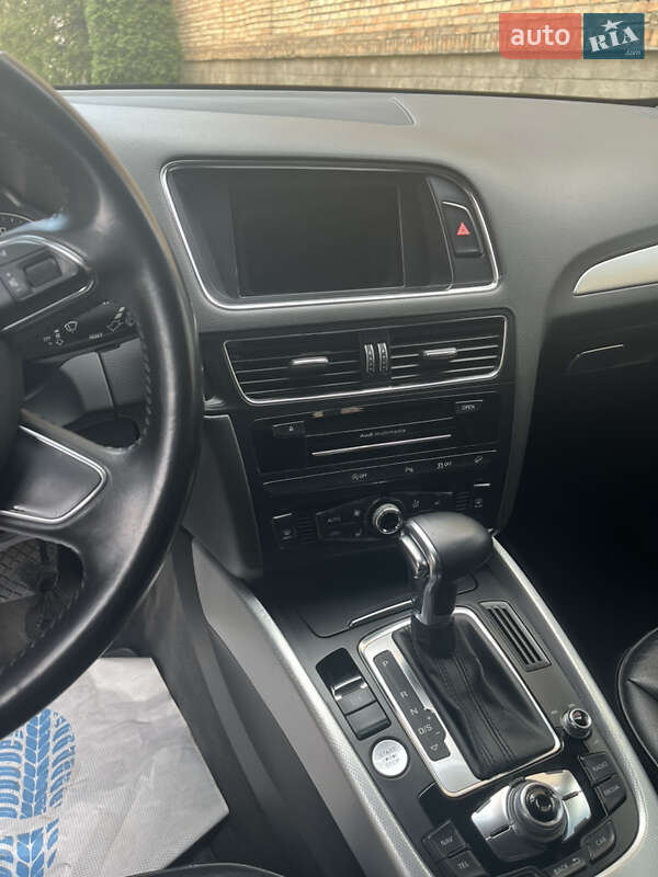 Внедорожник / Кроссовер Audi Q5 2012 в Киеве фото 5 Внедорожник / Кроссовер Audi Q5 2012 в Киеве