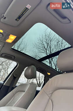 Внедорожник / Кроссовер Audi Q5 2011 в 