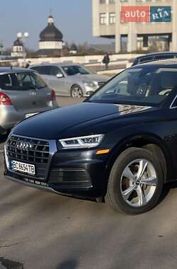 Внедорожник / Кроссовер Audi Q5 2019 в 