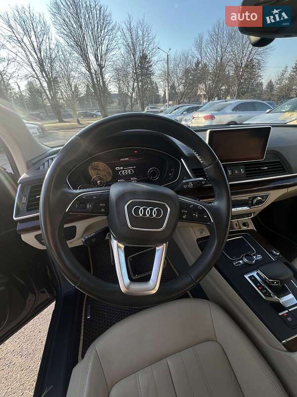 Внедорожник / Кроссовер Audi Q5 2019 в Самборе фото 31 Внедорожник / Кроссовер Audi Q5 2019 в Самборе