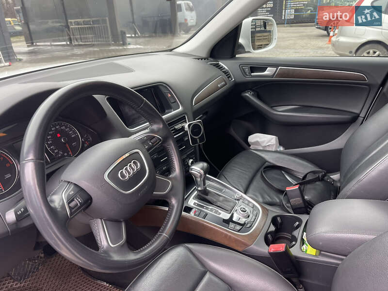 Внедорожник / Кроссовер Audi Q5 2014 в Харькове