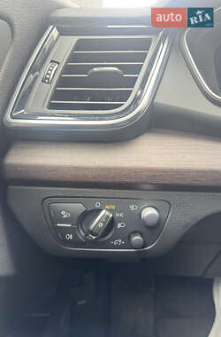 Внедорожник / Кроссовер Audi Q5 2022 в 